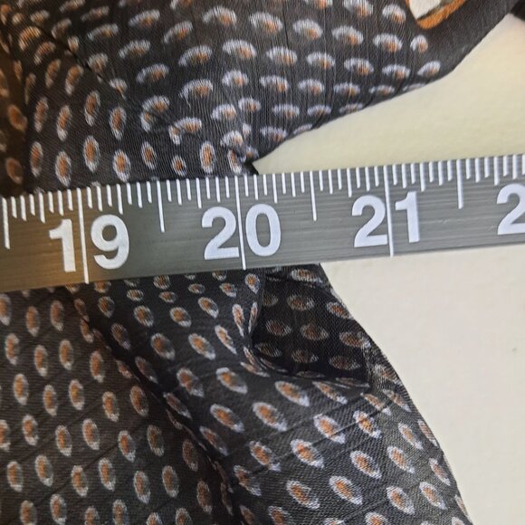 Plus Size 1x Umgee Black and Brown Sheer Vest with Elegant Design - Picture 12 of 12